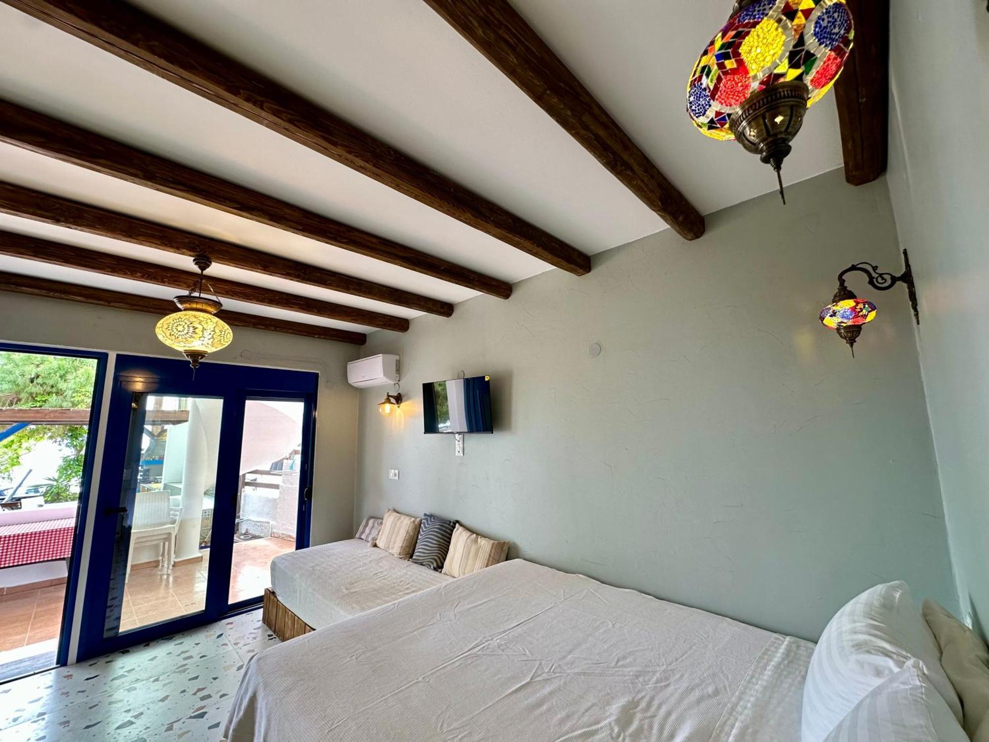 George Suites Stegna Архангелос Экстерьер фото