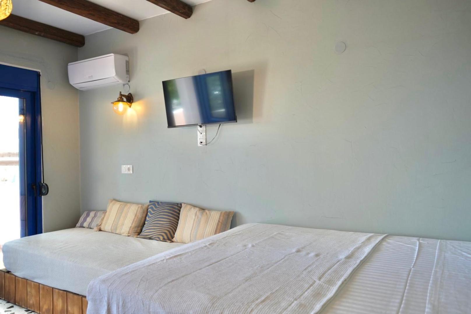 George Suites Stegna Архангелос Экстерьер фото